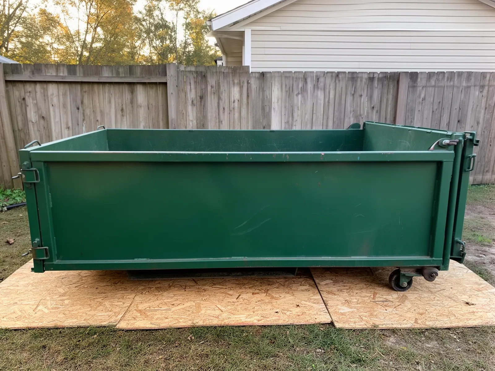 Roll-off dumpster from Foncho's Dallas Dumpsters in Dallas, TX